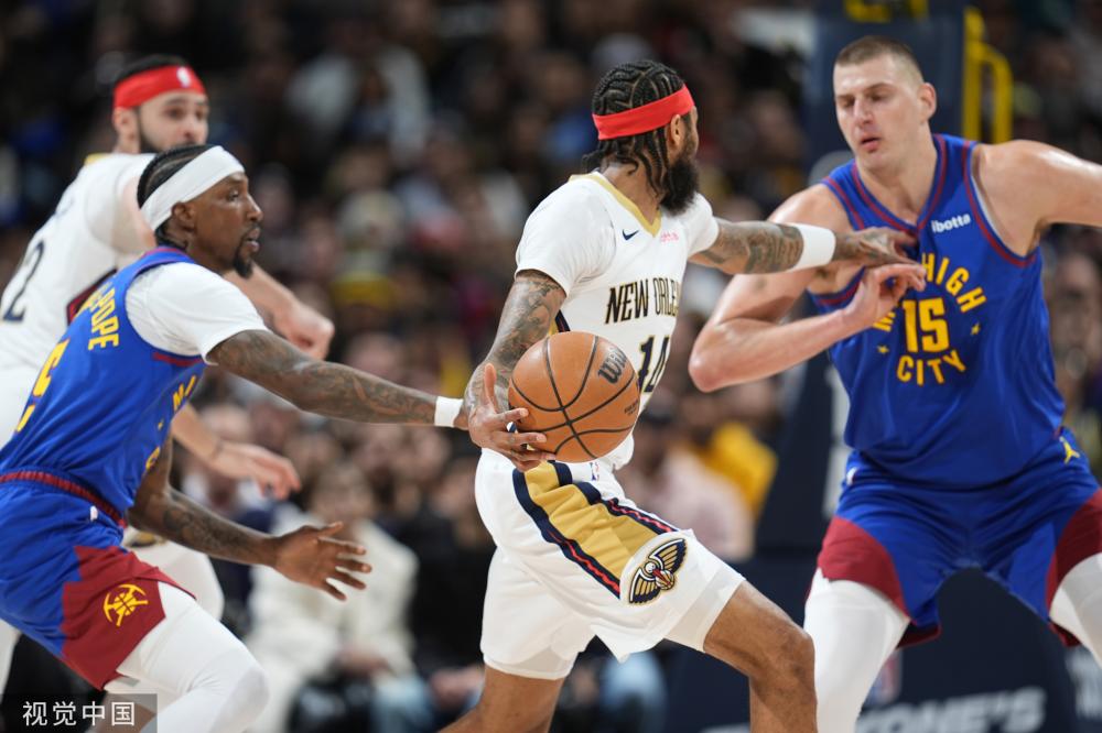 在进攻端如 在进攻端如