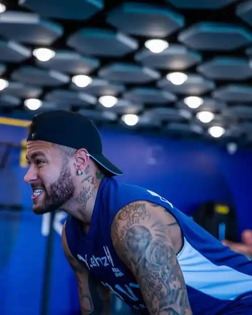 了球员与支 了球员与支